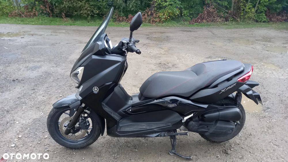 Yamaha X-max