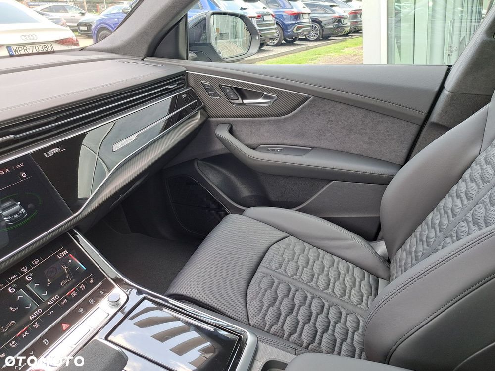 Audi RS Q8 - 33