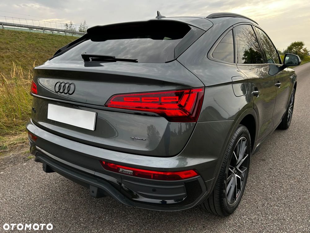 Audi Q5 Sportback - 5