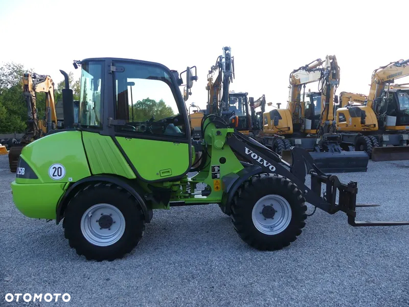 Volvo L25B Z Niemiec / Stan bardzo dobry / - 5