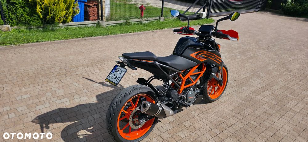 KTM Duke 125 - 16