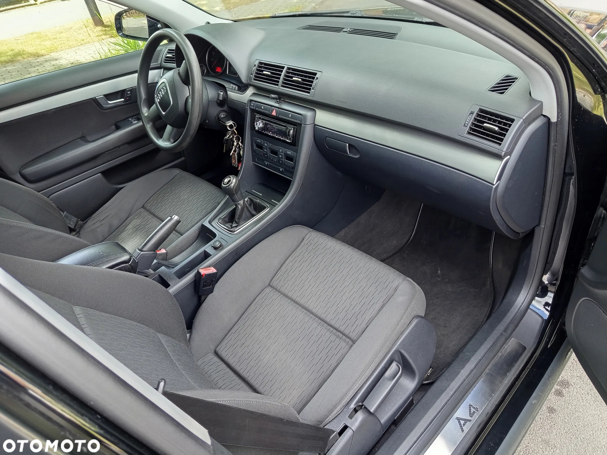 Audi A4 1.6 - 11