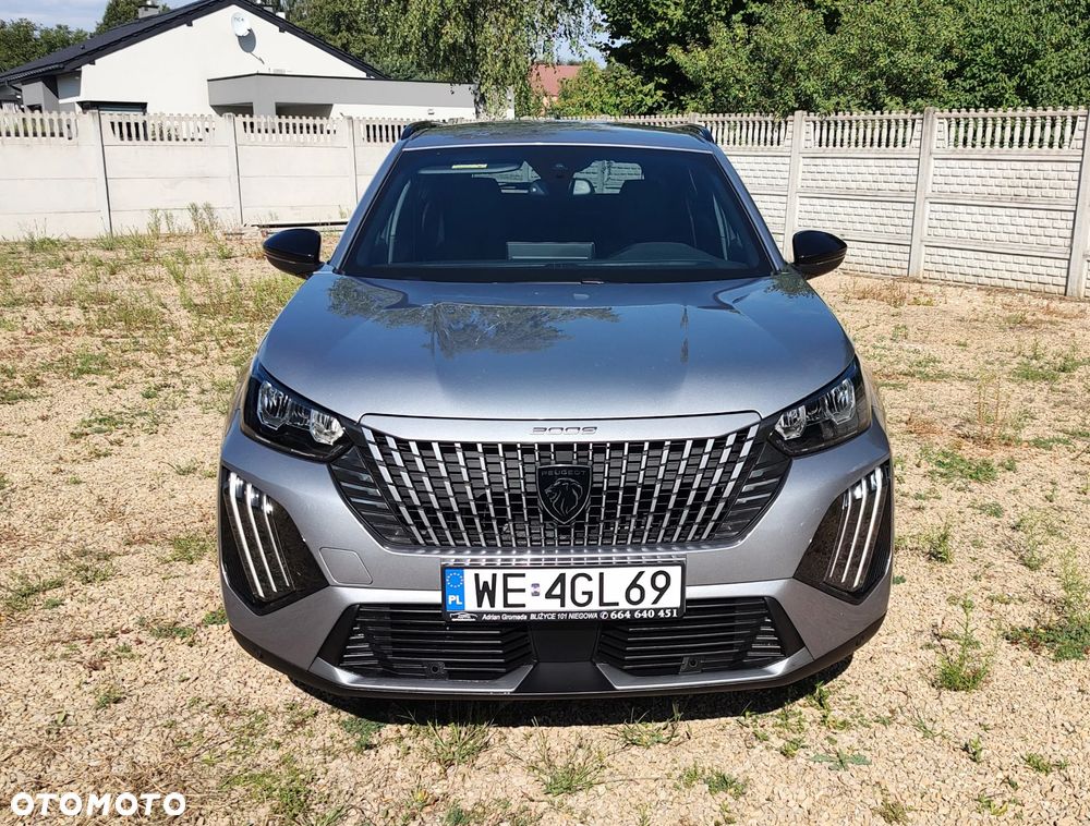 Peugeot 2008 PureTech 100 Allure S&S BVM6 - 3