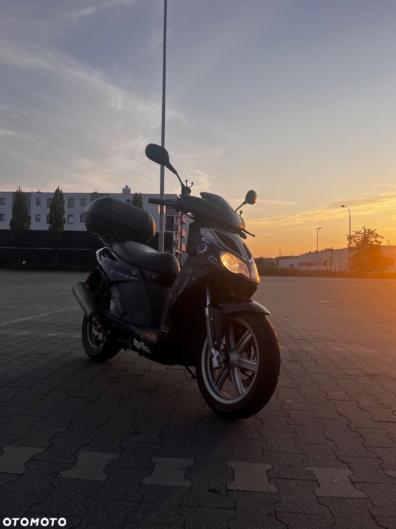 Aprilia Sportcity - 1