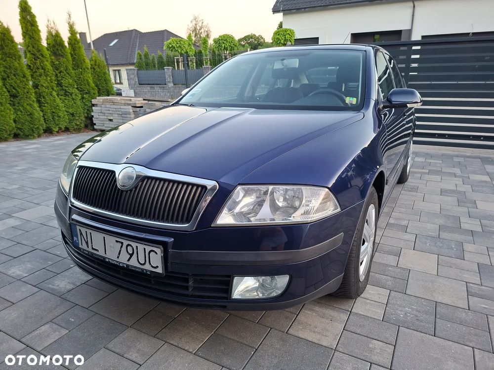 Skoda Octavia 1.6 FSI Classic - 3
