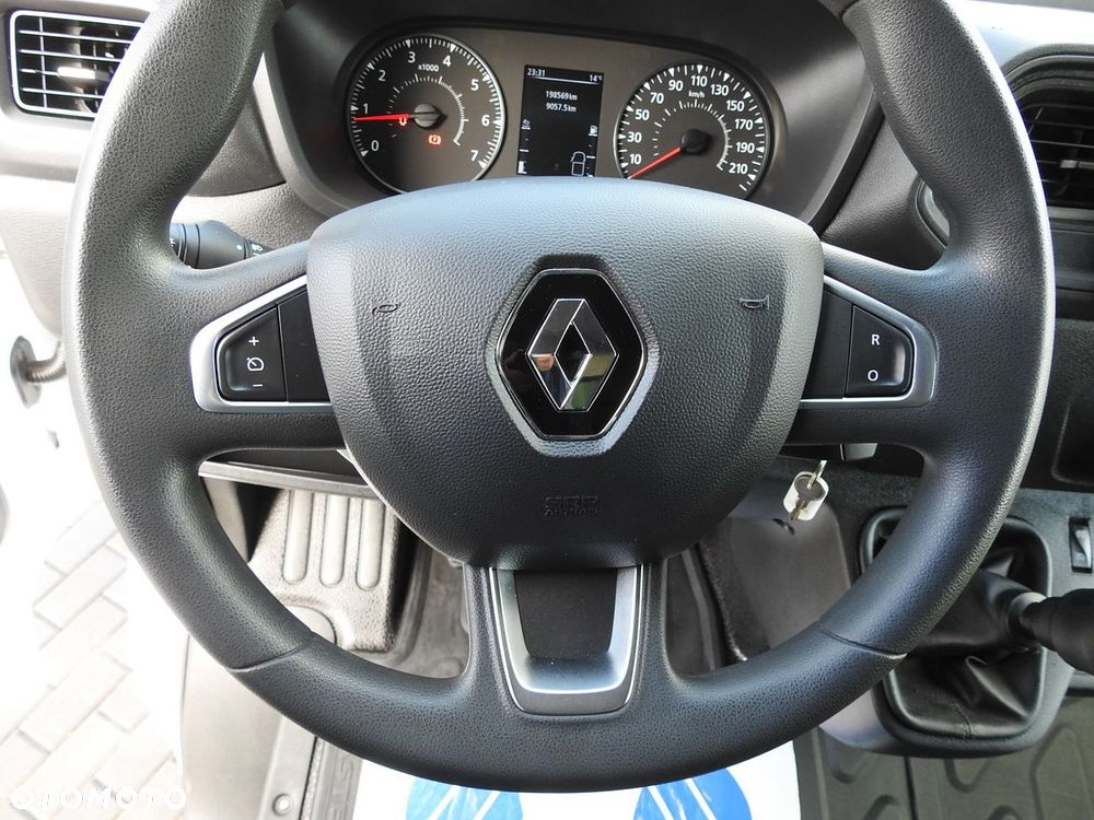 Renault MASTER  PLANDEKA 10 PALET WEBASTO TEMPOMAT LEDY PNEUMATYKA KLIMATYZACJA  165KM - 27