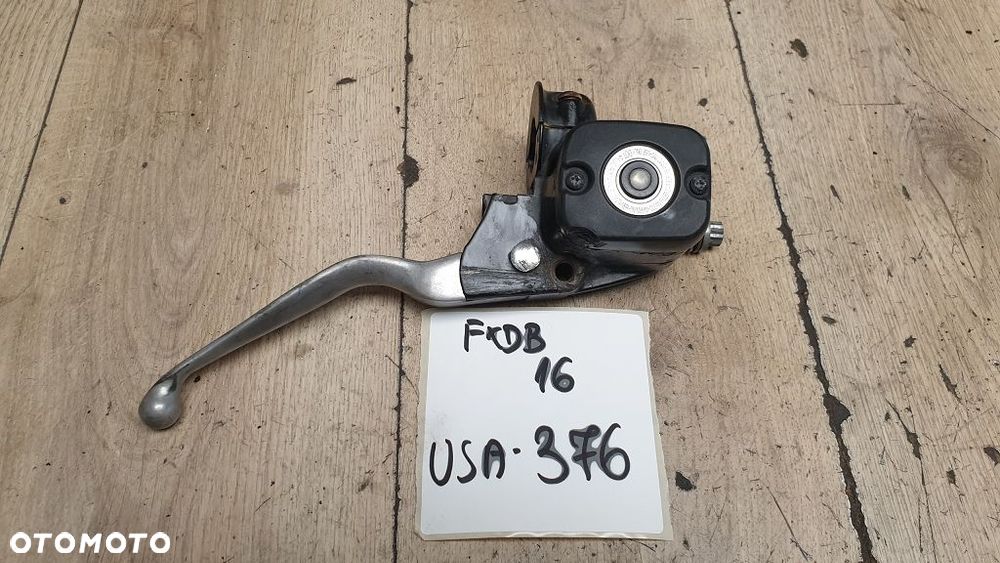 Pompa hamulcowa przód 9/16 Harley Davidson Dyna Street Bob - 1