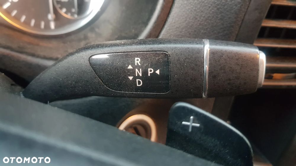 Mercedes-Benz Vito - 27