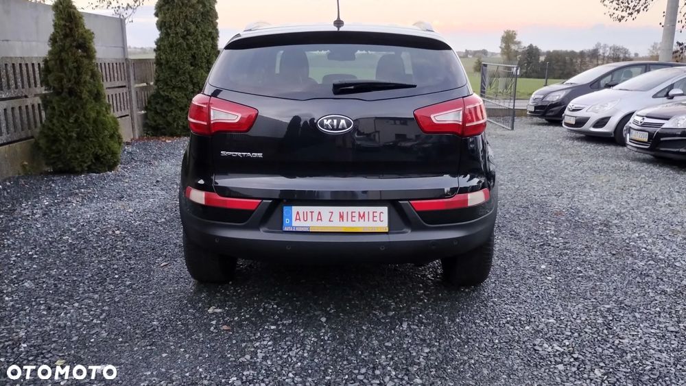 Kia Sportage 2.0 L - 7