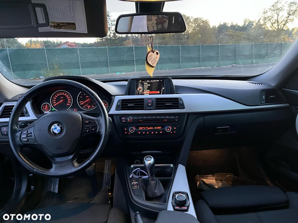 BMW 3GT 320d - 7