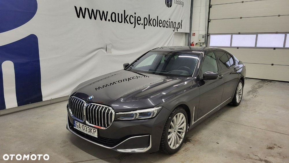 BMW Seria 7 - 1