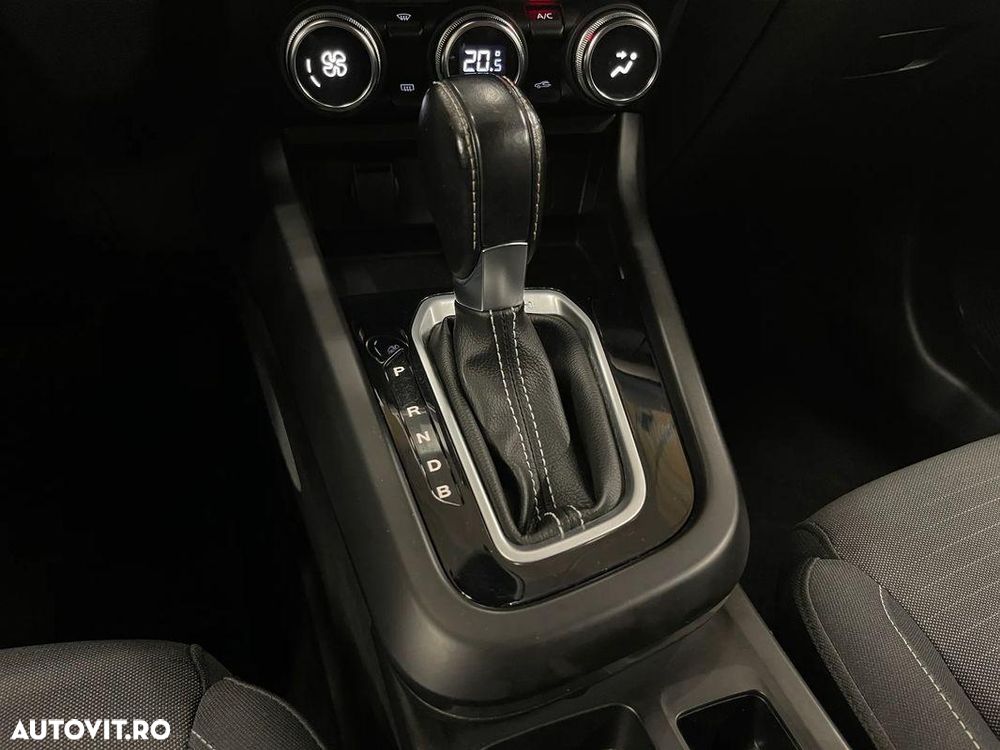 Renault Arkana E-TECH 145 Evolution - 19