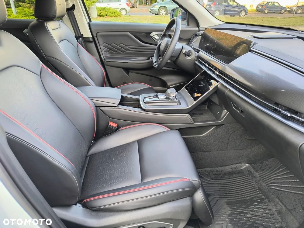 BAIC 7 1.5T Luxury DCT - 16