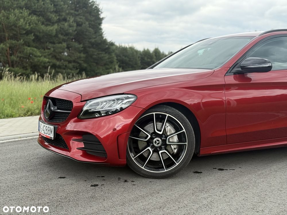 Mercedes-Benz Klasa C 300 9G-TRONIC AMG Line - 3