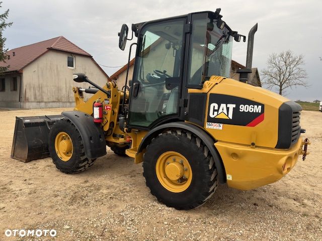 Caterpillar 906M - 4
