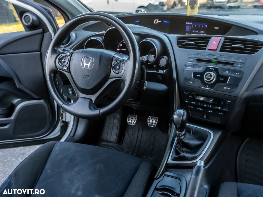 Honda Civic 1.8 i-VTEC MT Executive - 7