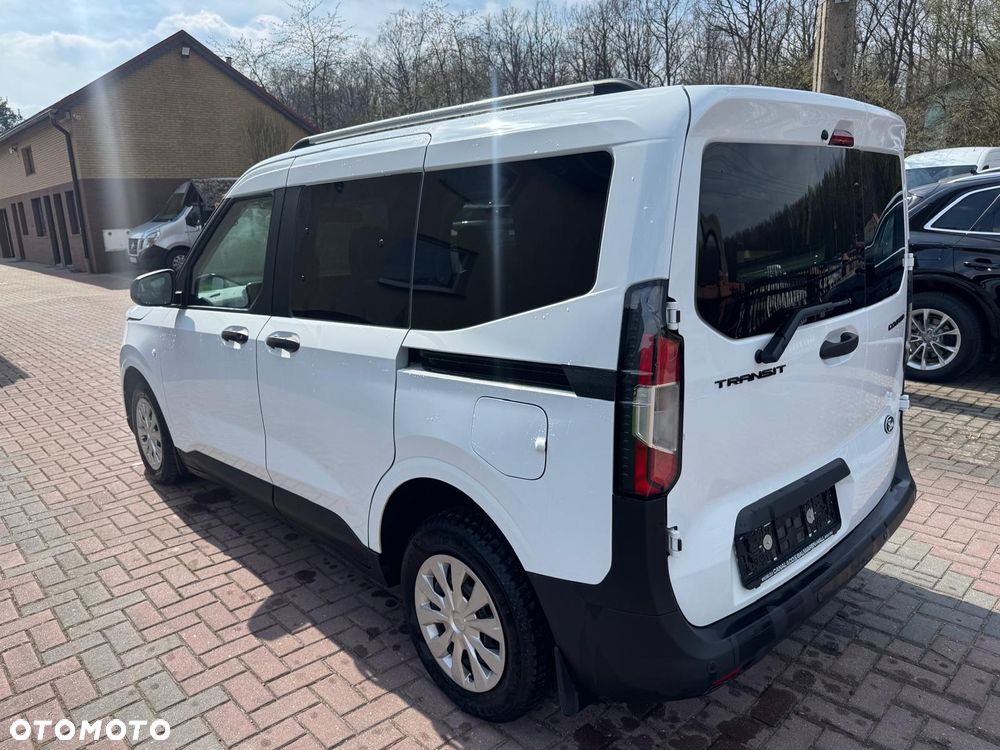 Ford Tourneo Courier 1.5 TDCi S&S Ambiente - 7