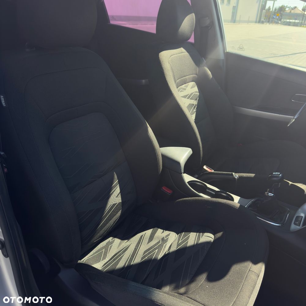 Kia Ceed - 13