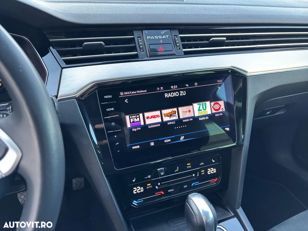 Volkswagen Passat 2.0 TDI SCR DSG Highline - 20