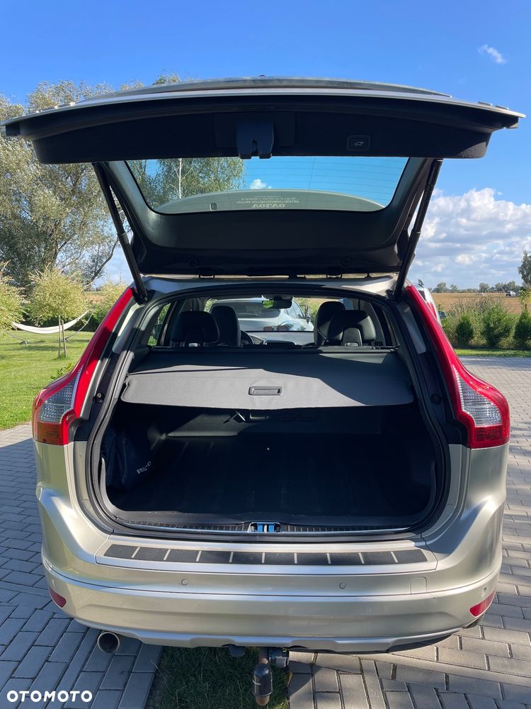 Volvo XC 60 D3 Drive-E Summum - 10