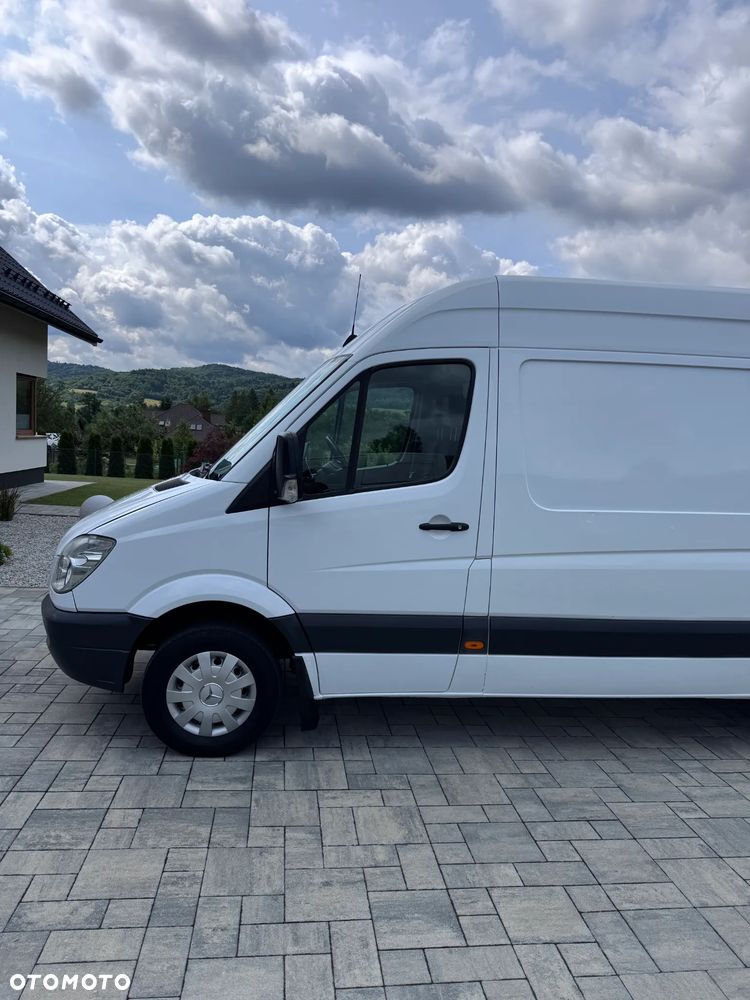 Mercedes-Benz Sprinter 315 - 12