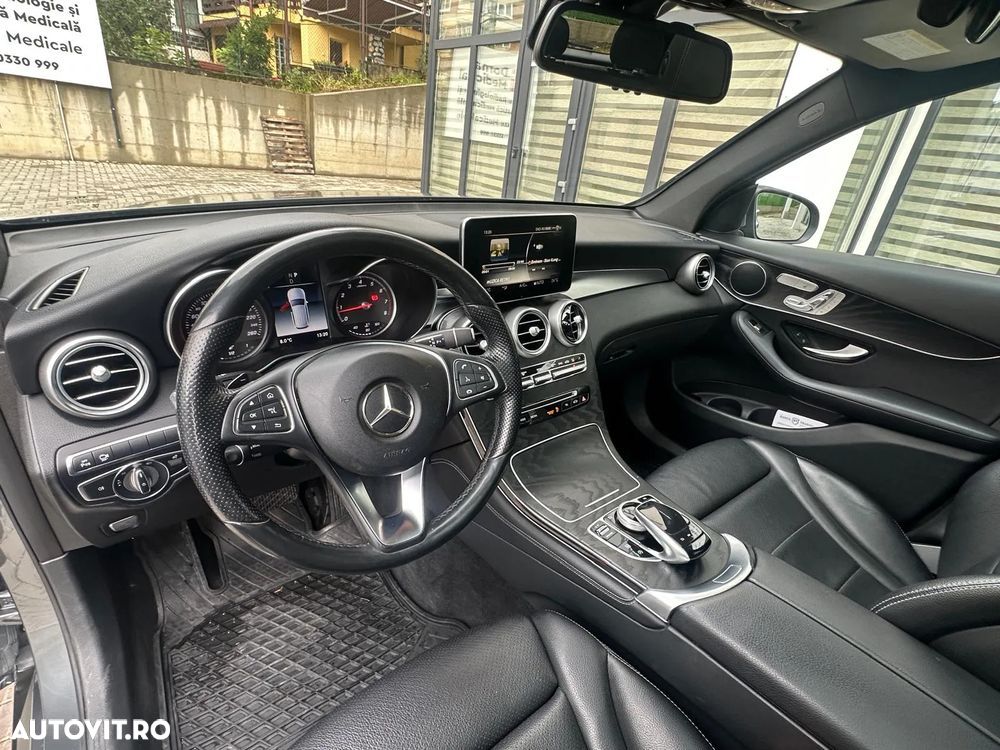 Mercedes-Benz GLC 300 4MATIC - 17