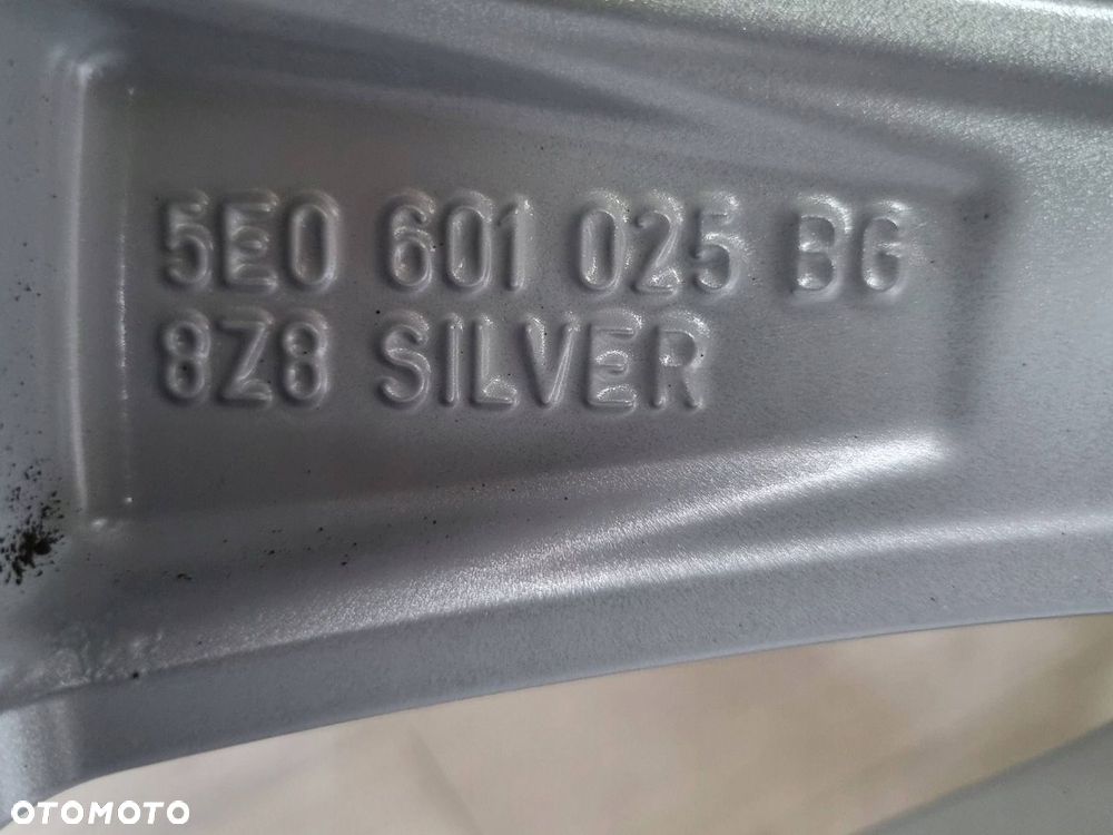 Skoda Octavia Mk3 5E 2017 Wszystkie Felgi aluminiowe R17 - 12