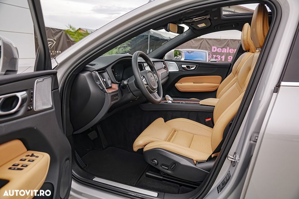 Volvo XC 60 Recharge T6 Twin Engine eAWD Inscription Expression - 16