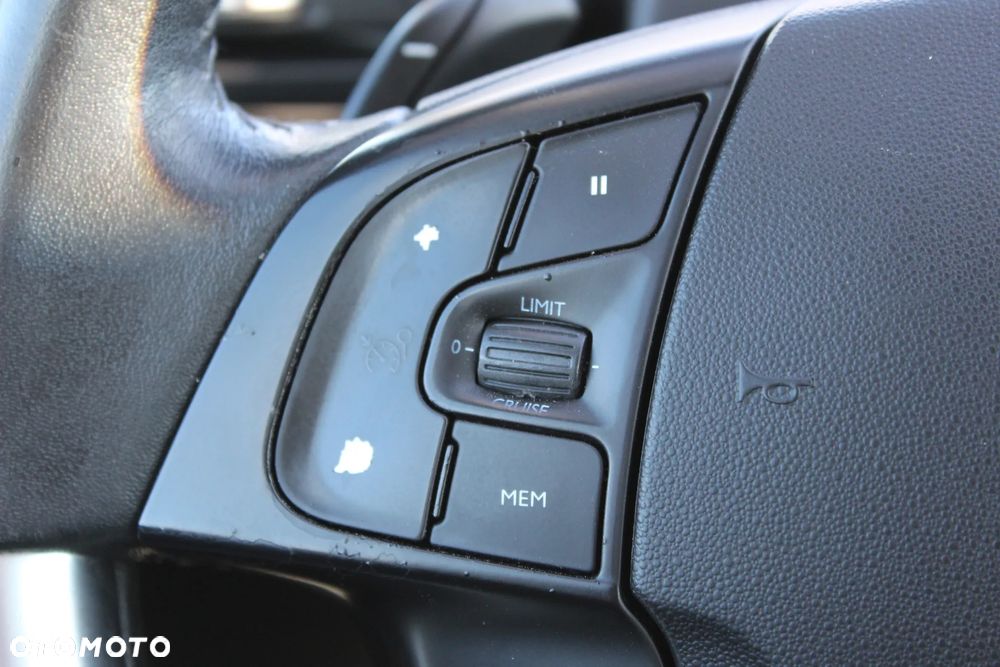 Citroën C4 Grand Picasso 1.6 e-HDi Seduction ETG6 - 35