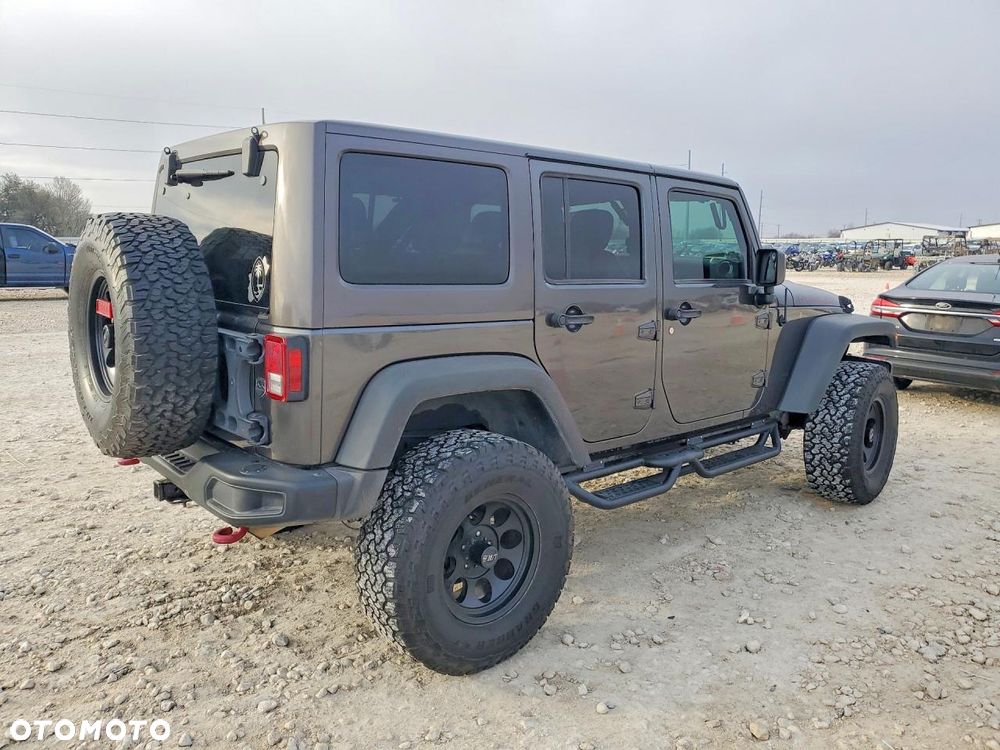 Jeep Wrangler 3.6 Unlim Rubicon - 5