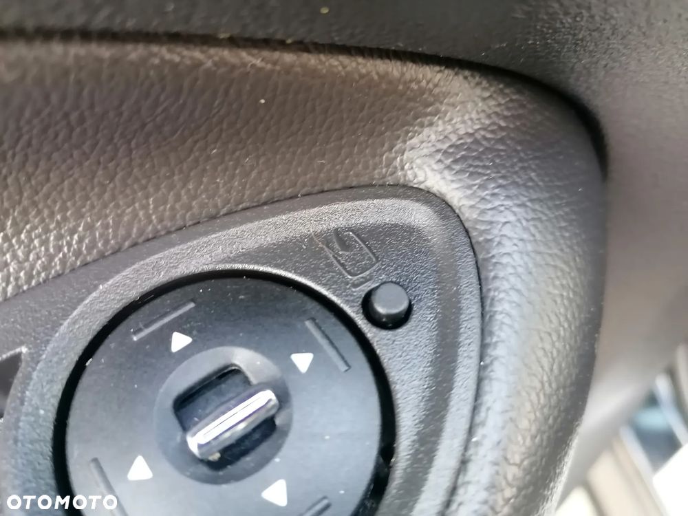 Ford Kuga 2.0 TDCi Titanium - 26