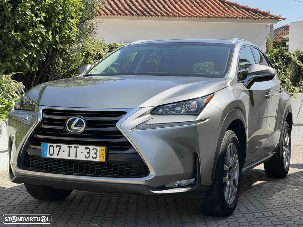 Lexus NX 300h Executive+ - 13