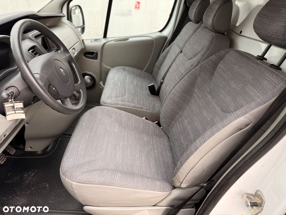 Renault Trafić - 22