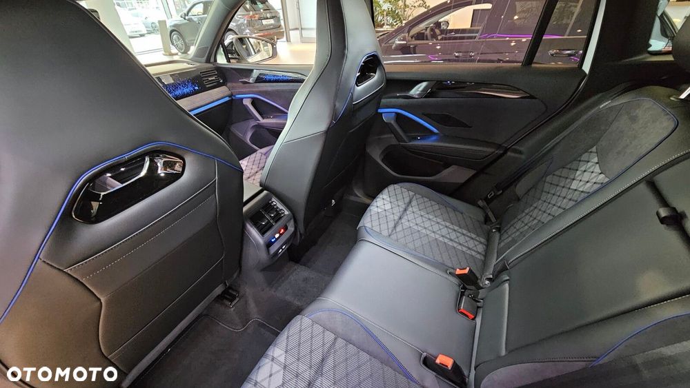 Volkswagen Tiguan - 28