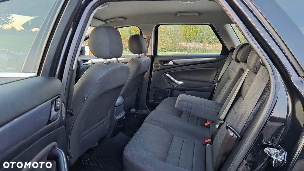 Ford Mondeo 2.0 TDCI Titanium - 18