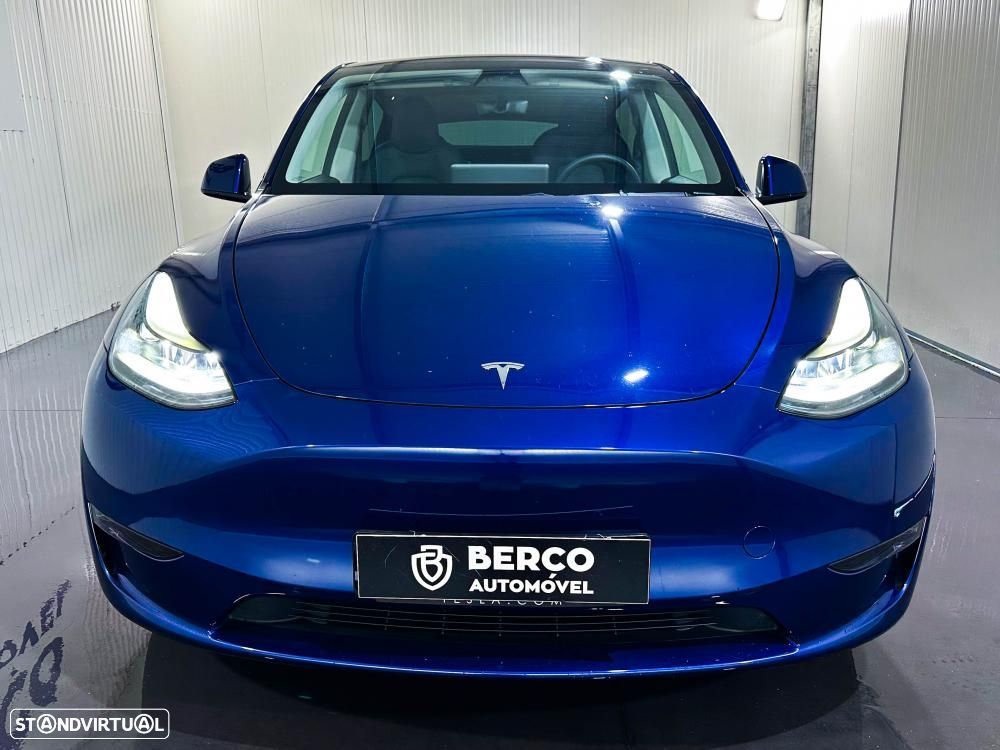 Tesla Model Y Long Range Dual Motor AWD - 3