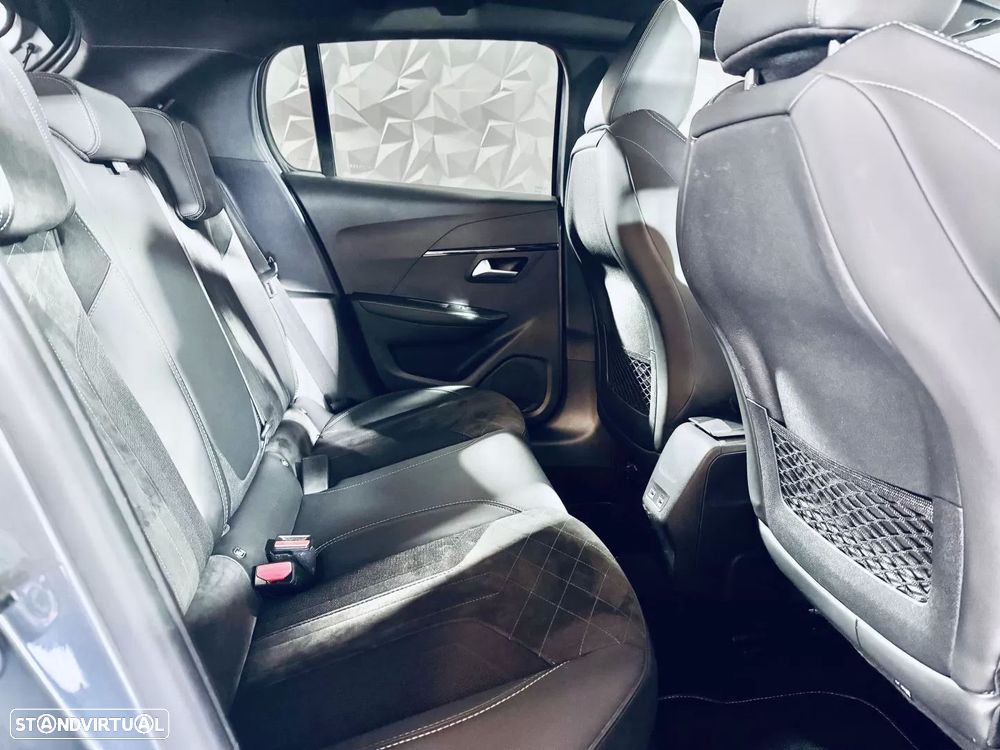 Peugeot 208 PureTech 130 GT Pack - 25