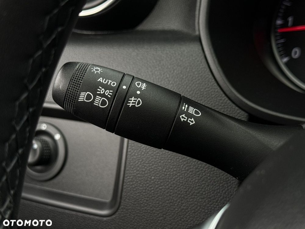 Dacia Duster 1.6 SCe Comfort - 24