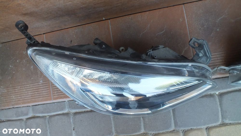 Lampa przednia lewa prawa Opel Astra 4 J chrom - 3