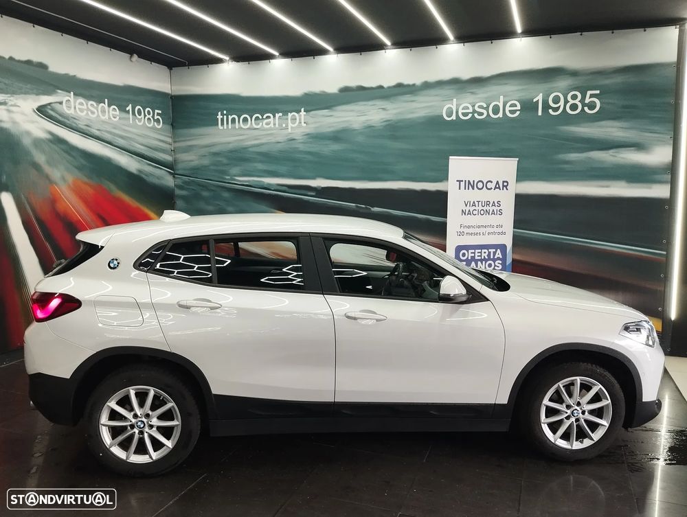 BMW X2 18 d sDrive Auto — fotografia 3