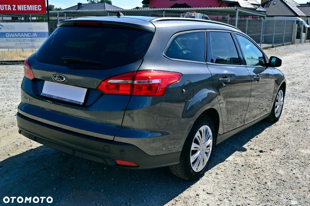 Ford Focus 1.5 TDCi DPF Start-Stopp-System Business - 9