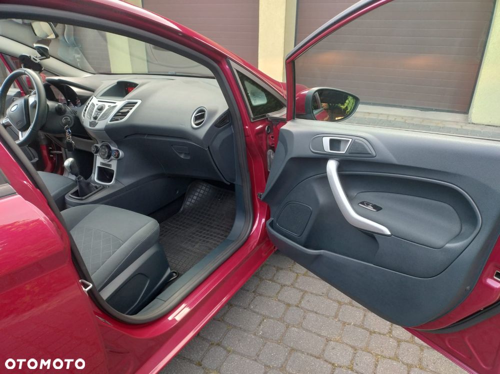 Ford Fiesta 1.4 Silver X (Trend) EU5 - 9