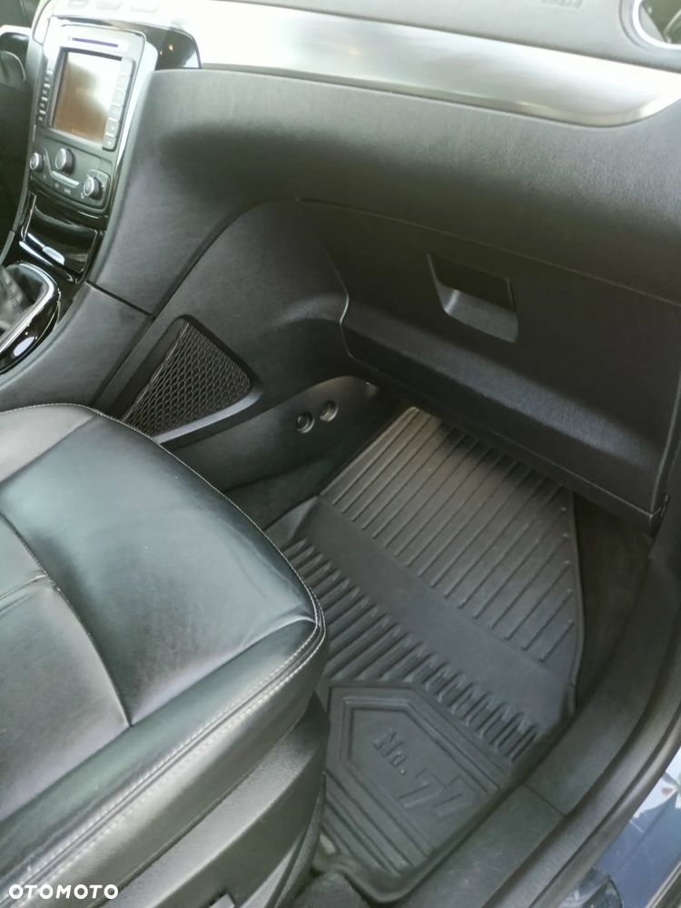 Ford S-Max 2.0 TDCi DPF Titanium - 29