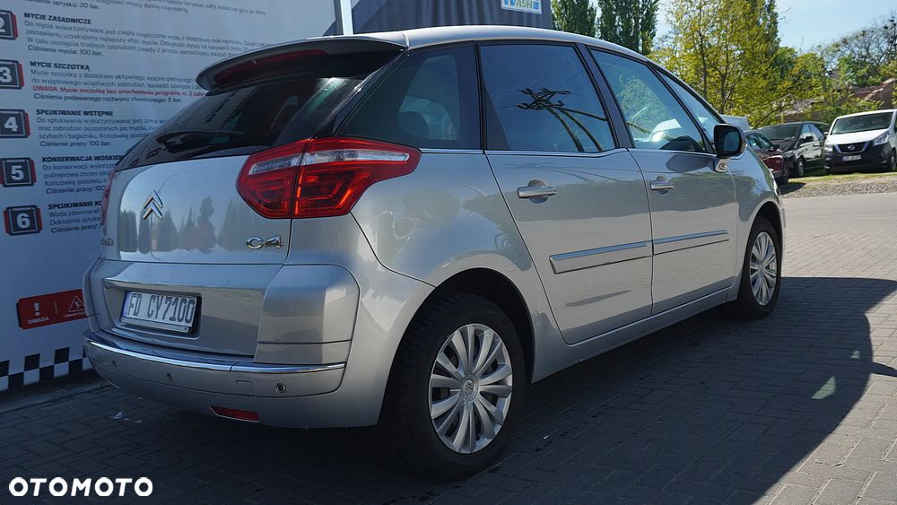 Citroën C4 Picasso - 11