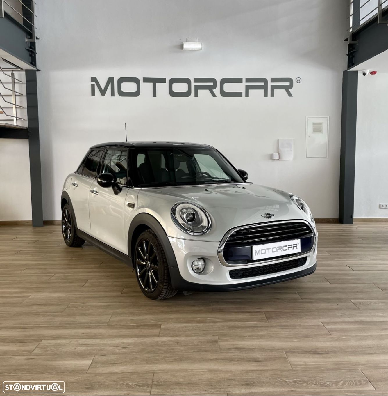 MINI 5 Portas Cooper D - 1