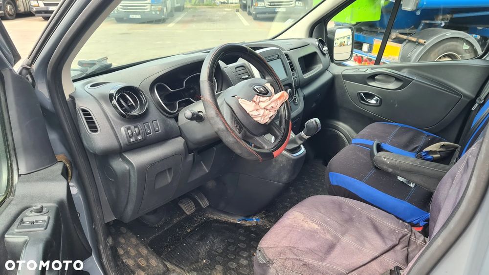Renault Trafic - 8