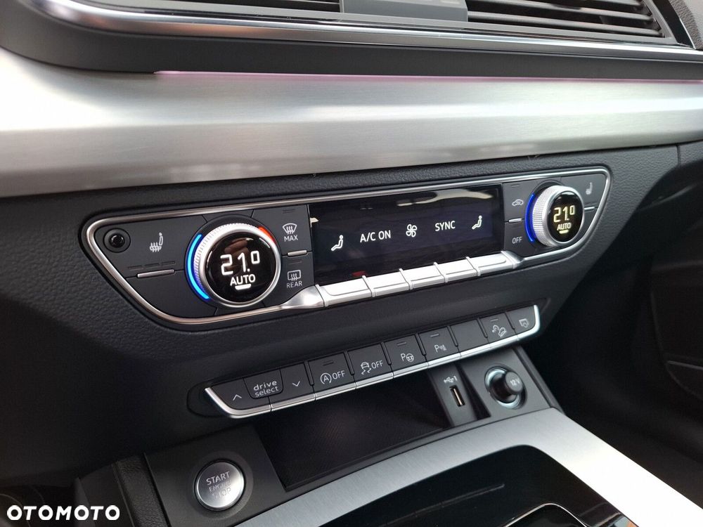 Audi Q5 40 TDI mHEV Quattro S Line S tronic - 32