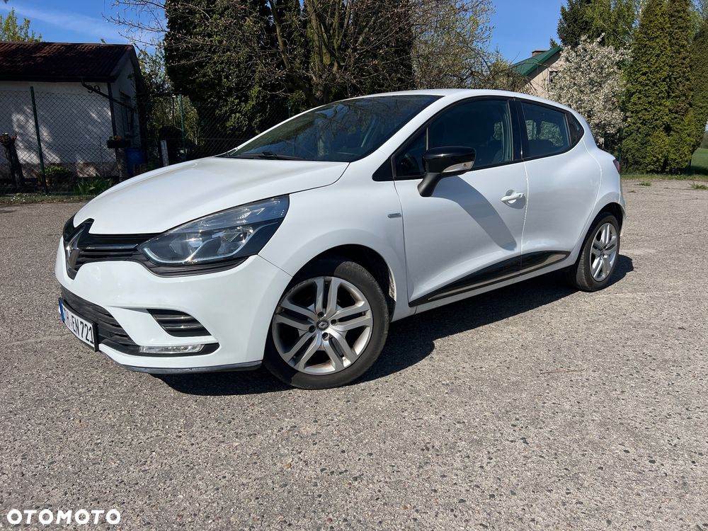 Renault Clio 1.2 16V 75 LIMITED - 5