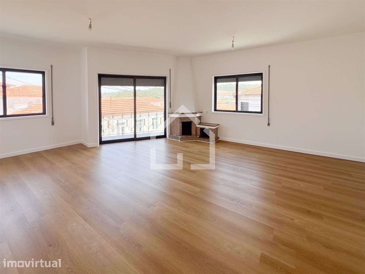 Andar Moradia T2+1 Renovado em Lourosa - Grande imagem: 5/15
