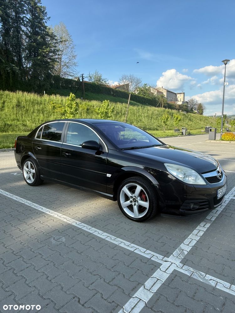Opel Vectra 1.9 CDTI DPF Cosmo Plus - 1